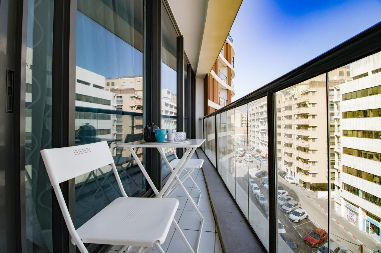 Sweethome26 Luxury Apt Close To The Beach & Free Parking Tel Aviv Ngoại thất bức ảnh