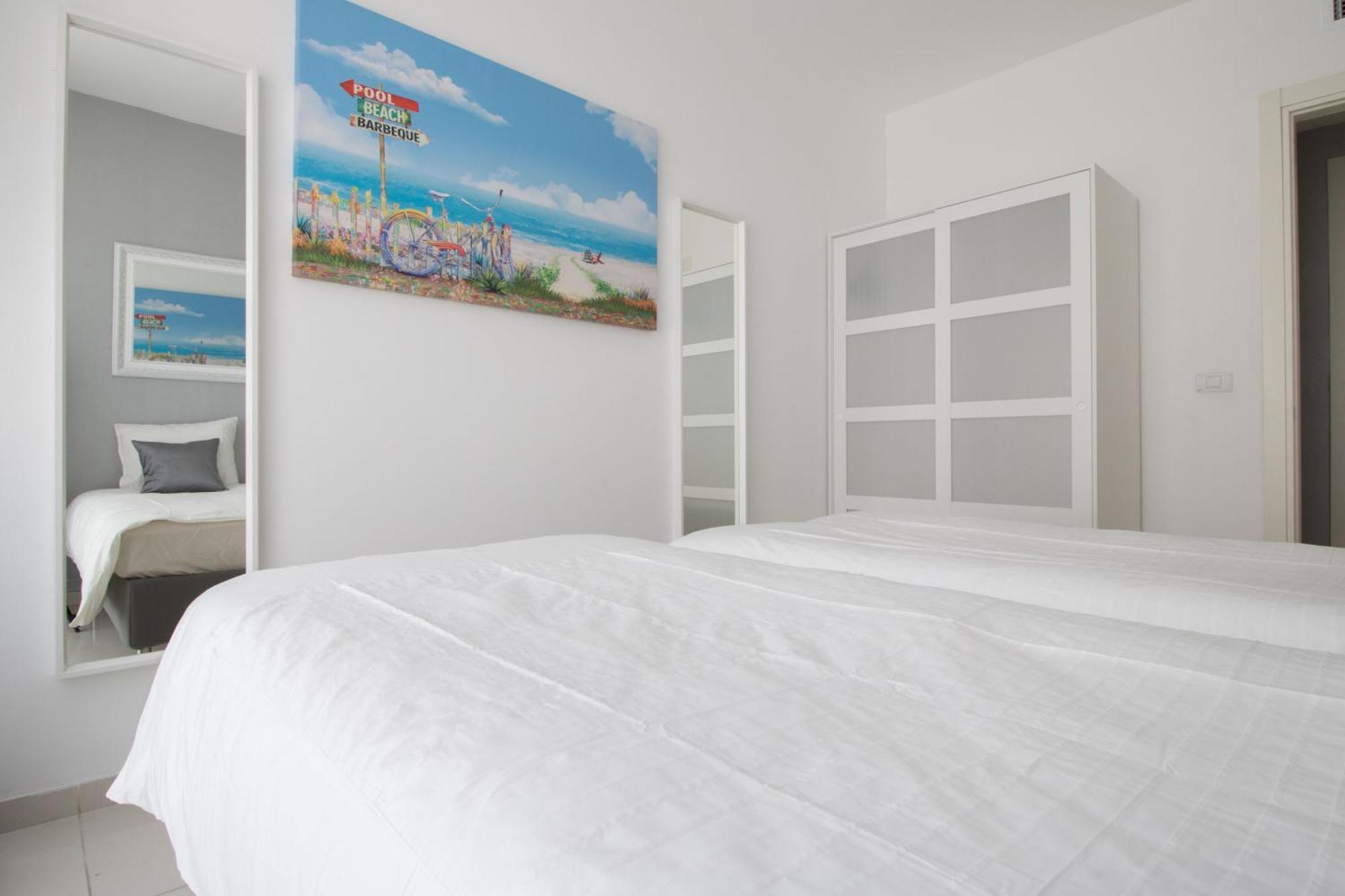 Sweethome26 Luxury Apt Close To The Beach & Free Parking Tel Aviv Ngoại thất bức ảnh